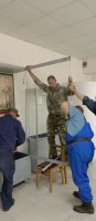Установка музейных витрин в зале №4