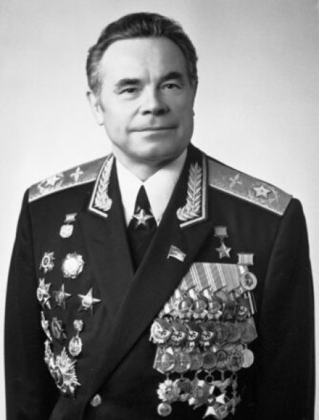 МАРШАЛ КУТАХОВ