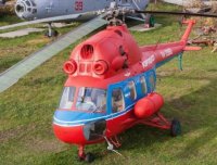 Вертолёт Ми-2 на открытой стоянке музея