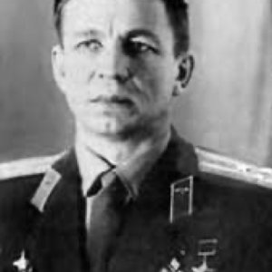 Заслуженный лётчик-испытатель Герой Советского Союза, полковник М.В.Козлов (1928-1973)