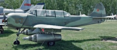 Як-52